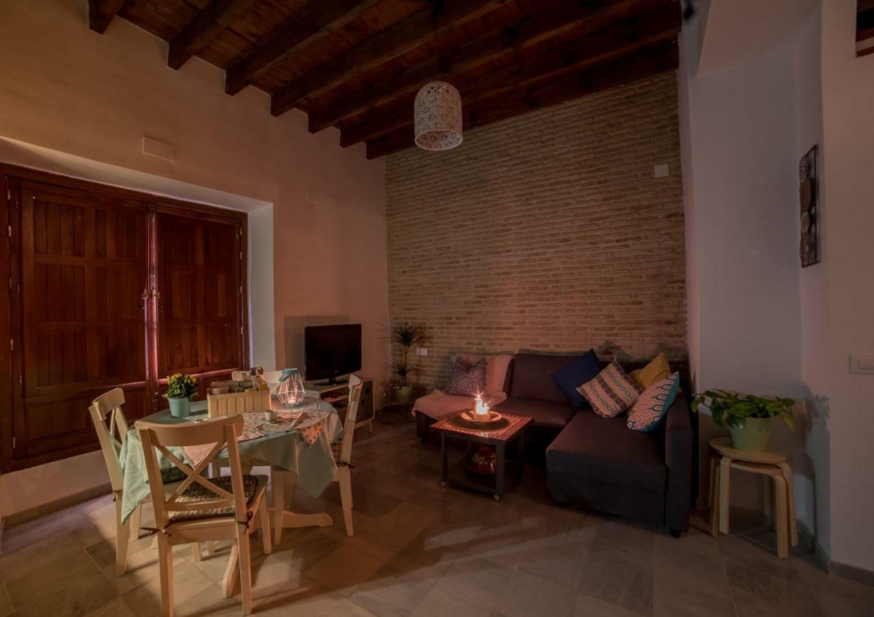 Triana Boho Chic Wifi Apartament